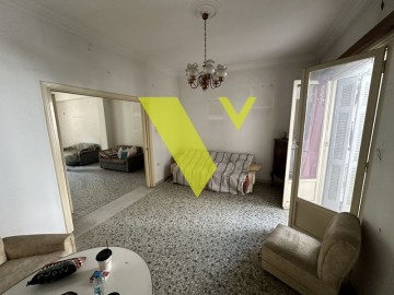 (For Sale) Residential Floor Apartment || Athens Center/Athens - 155 Sq.m, 3 Bedrooms, 250.000€