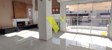 (Προς Ενοικίαση) Κατοικία Μεζονέτα || Αθήνα Νότια/Γλυφάδα - 400 τ.μ, 3 Υ/Δ, 2.800€