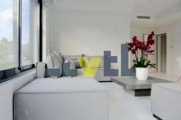 (Προς Ενοικίαση) Κατοικία Διαμέρισμα || Ανατολική Αττική/Βουλιαγμένη - 100 τ.μ, 2 Υ/Δ, 2.950€