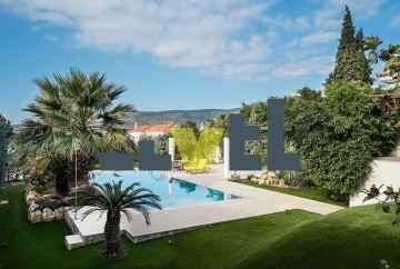 (For Sale) Residential Detached house || East Attica/Vari-Varkiza - 500 Sq.m, 5 Bedrooms, 4.300.000€
