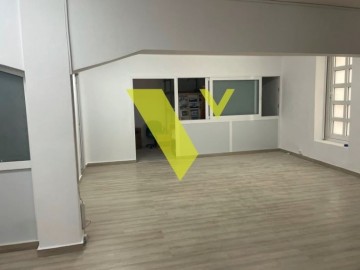 (For Sale) Commercial Conference Room || Athens Center/Dafni - 345 Sq.m, 400.000€