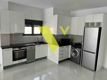 (For Rent) Residential Apartment || Athens South/Glyfada - 100 Sq.m, 2 Bedrooms, 2.500€