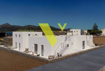 (For Sale) Residential Maisonette || Cyclades/Antiparos - 57 Sq.m, 1 Bedrooms, 387.000€
