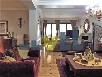 (Προς Πώληση) Κατοικία Οροφοδιαμέρισμα || Αθήνα Νότια/Γλυφάδα - 172 τ.μ, 3 Υ/Δ, 650.000€
