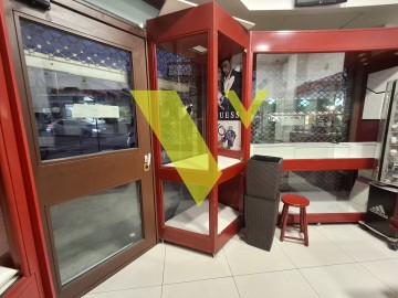 (For Rent) Commercial Commercial Property || Athens South/Argyroupoli - 30 Sq.m, 450€