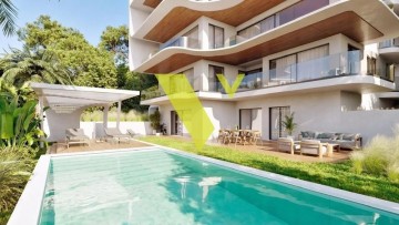 (Προς Πώληση) Κατοικία Μεζονέτα || Ανατολική Αττική/Βουλιαγμένη - 340 τ.μ, 5 Υ/Δ, 4.400.000€