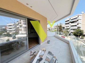 (For Sale) Residential Apartment || Athens South/Alimos - 82 Sq.m, 2 Bedrooms, 460.000€