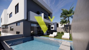 (For Sale) Residential Maisonette || East Attica/Voula - 176 Sq.m, 3 Bedrooms, 998.000€