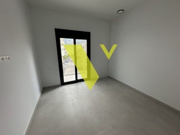 (For Sale) Residential  Small Studio || Athens Center/Vyronas - 37 Sq.m, 100.000€