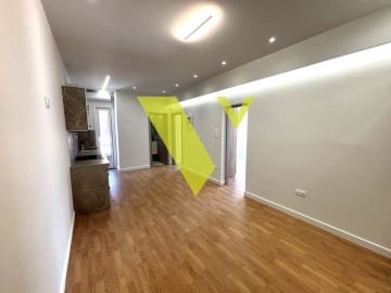 (Προς Πώληση) Κατοικία Διαμέρισμα || Αθήνα Νότια/Παλαιό Φάληρο - 60 τ.μ, 2 Υ/Δ, 200.000€