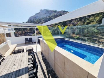 (Προς Ενοικίαση) Κατοικία Μεζονέτα || Αθήνα Κέντρο/Αθήνα - 200 τ.μ, 1 Υ/Δ, 12.500€