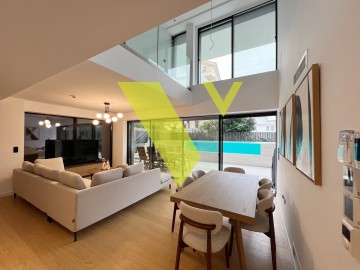 2057068 - Μεζονέτα Προς Ενοικίαση, Βούλα, 160 τ.μ., €3.500