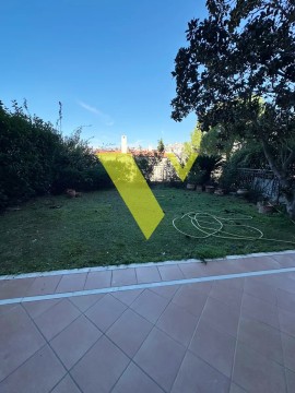 1780696 - Μονοκατοικία Προς Ενοικίαση, Βούλα, 400 τ.μ., €7.000