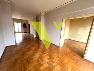 (Προς Πώληση) Κατοικία Οροφοδιαμέρισμα || Αθήνα Νότια/Νέα Σμύρνη - 120 τ.μ, 3 Υ/Δ, 220.000€