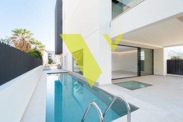1784470 - Maisonette For sale, Glyfada, 174 sq.m., €1.390.000