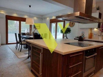 1908076 - Διαμέρισμα Προς Πώληση, Βούλα, 150 τ.μ., €1.200.000