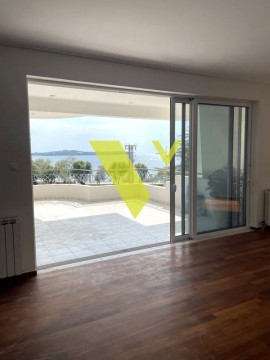 (For Rent) Residential Floor Apartment || East Attica/Voula - 140 Sq.m, 3 Bedrooms, 1.700€