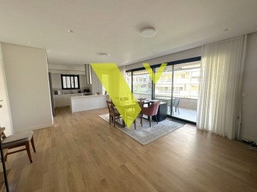 (Προς Πώληση) Κατοικία Διαμέρισμα || Ανατολική Αττική/Βάρη-Βάρκιζα - 90 τ.μ, 2 Υ/Δ, 590.000€