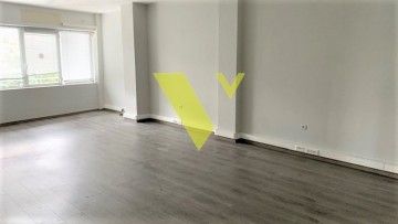 (Προς Ενοικίαση) Επαγγελματικός Χώρος Γραφείο || Αθήνα Νότια/Ελληνικό - 130 τ.μ, 1.400€