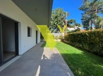 (Προς Ενοικίαση) Κατοικία Διαμέρισμα || Αθήνα Νότια/Γλυφάδα - 100 τ.μ, 3 Υ/Δ, 2.500€