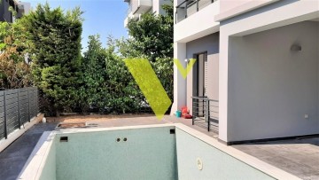 (Προς Ενοικίαση) Κατοικία Μεζονέτα || Αθήνα Νότια/Άλιμος - 210 τ.μ, 3 Υ/Δ, 4.000€