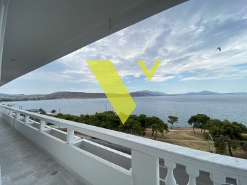 (For Sale) Residential Maisonette || East Attica/Vari-Varkiza - 220 Sq.m, 3 Bedrooms, 2.000.000€