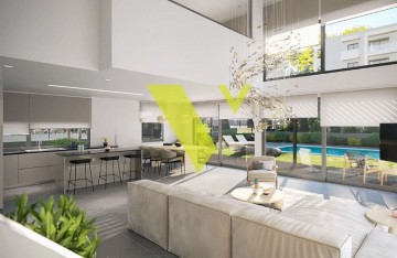 (For Sale) Residential Maisonette || East Attica/Voula - 184 Sq.m, 3 Bedrooms, 1.800.000€