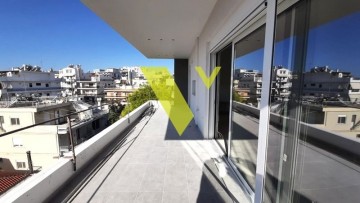 (For Sale) Residential Floor Apartment || Athens South/Alimos - 102 Sq.m, 3 Bedrooms, 500.000€