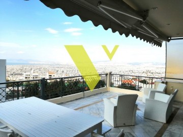 (For Sale) Residential Maisonette || Athens Center/Ilioupoli - 167 Sq.m, 4 Bedrooms, 800.000€