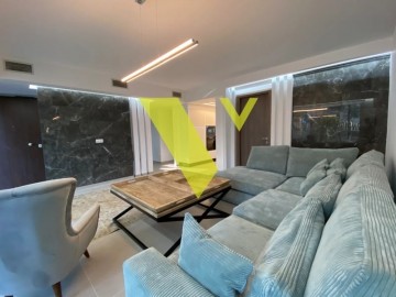 (For Rent) Residential Apartment || East Attica/Vouliagmeni - 110 Sq.m, 3 Bedrooms, 3.850€