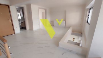 (Προς Ενοικίαση) Κατοικία Μεζονέτα || Αθήνα Νότια/Γλυφάδα - 88 τ.μ, 2 Υ/Δ, 2.500€